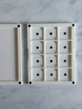 Empty palette (12 wells)